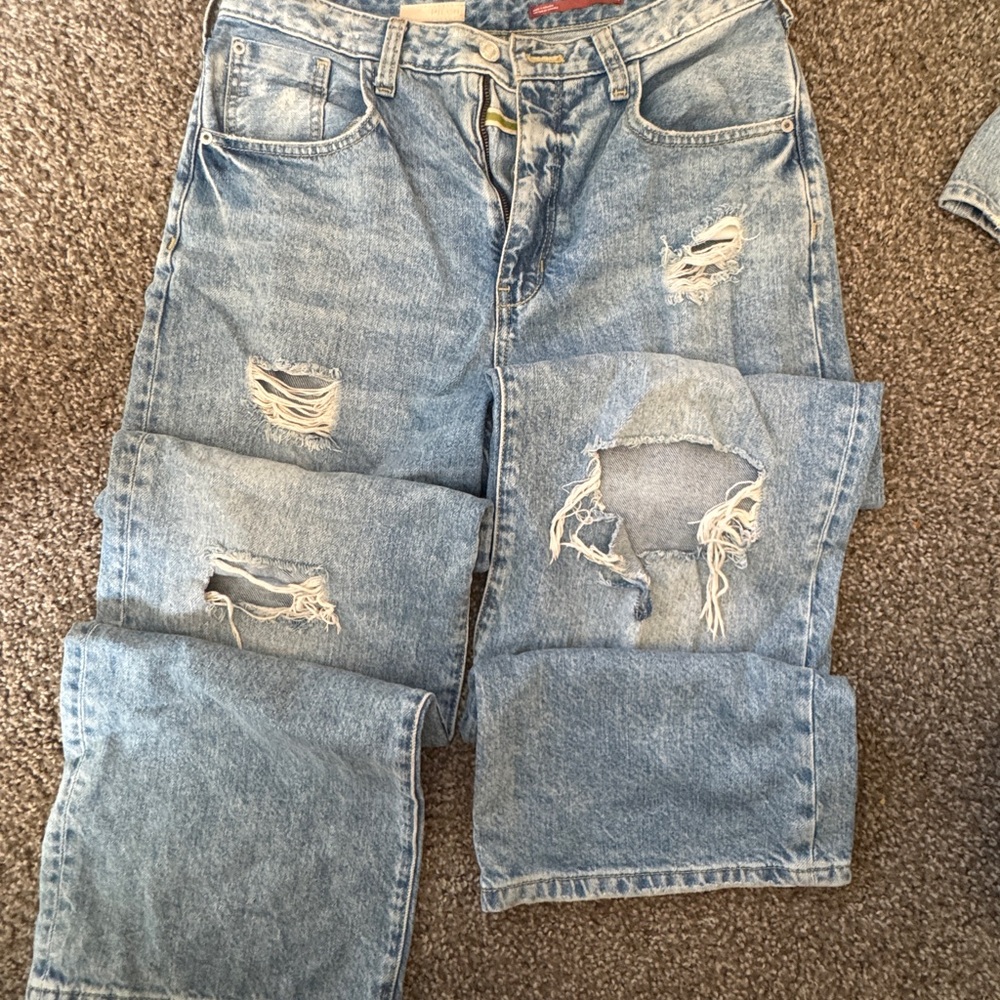 Anthropologie High Rise Ripped Blue Jeans